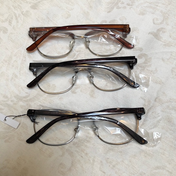 Retro style reading glasses. Pack of 3 prs - Picture 2 of 2